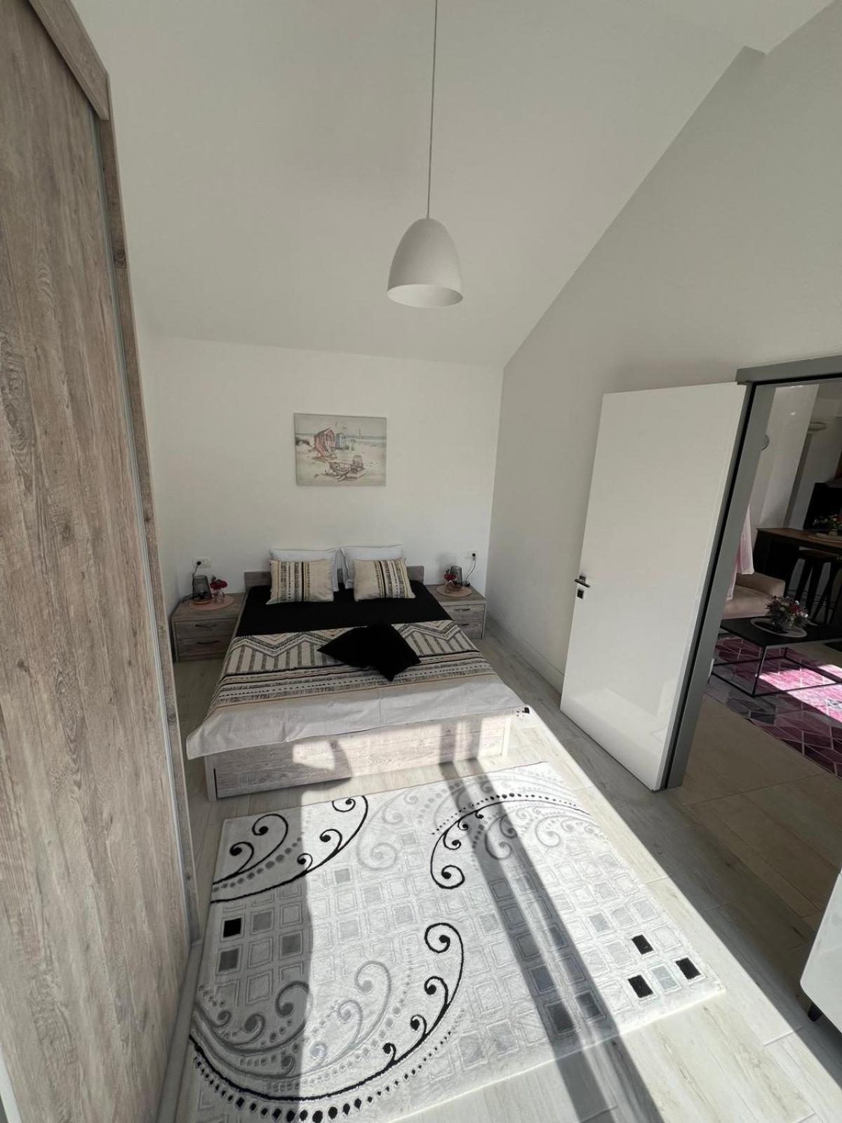 Casa Del Sole Lux Apartment Kotor Luaran gambar