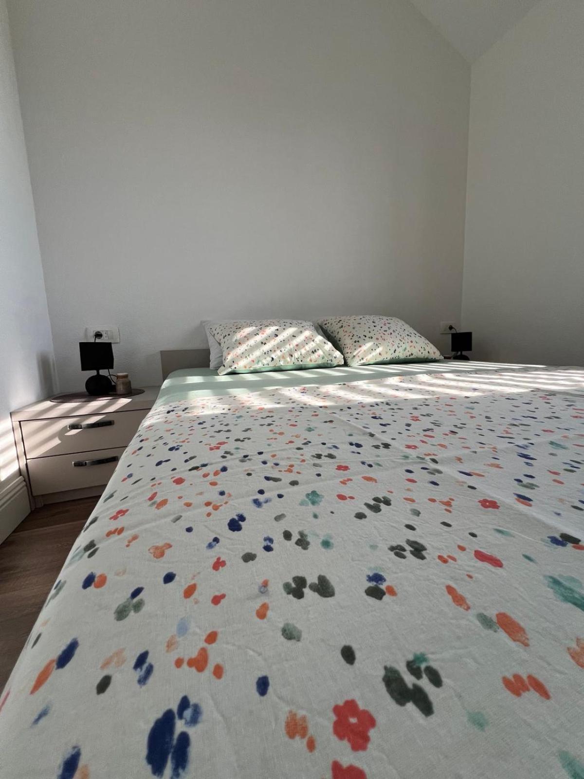 Casa Del Sole Lux Apartment Kotor Luaran gambar