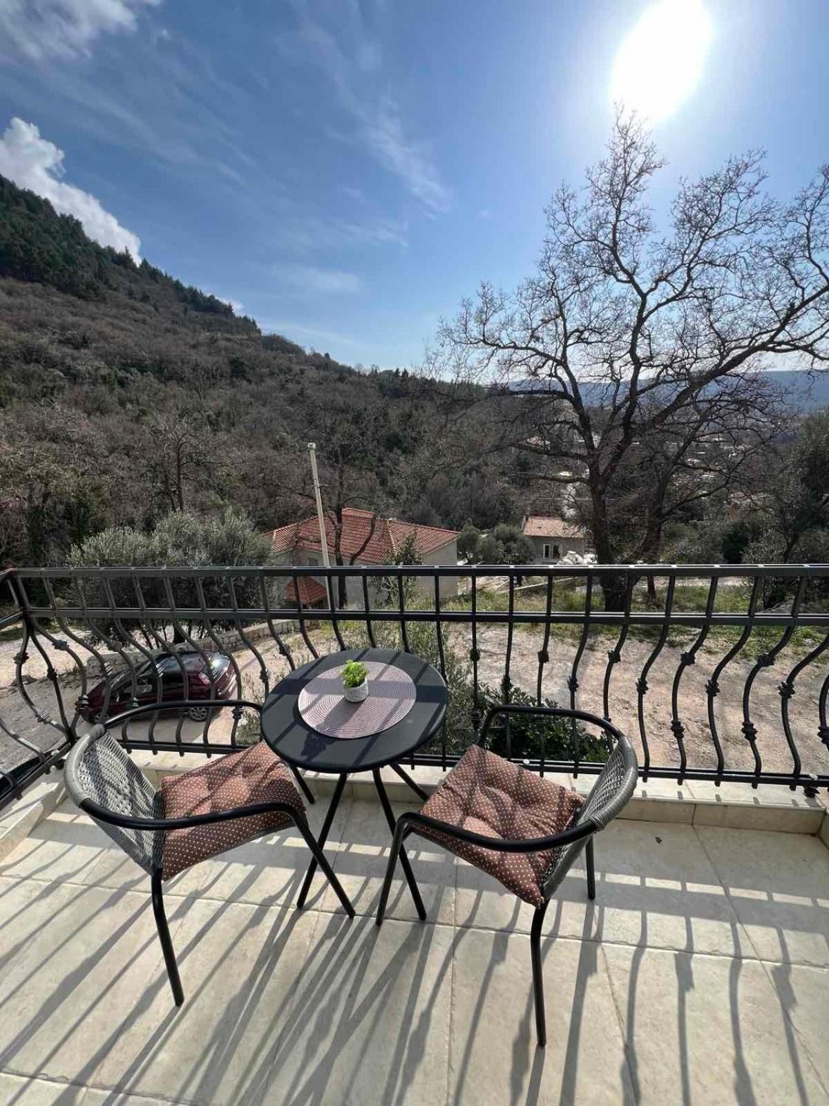 Casa Del Sole Lux Apartment Kotor Luaran gambar
